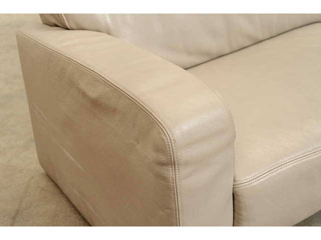 3vietīgs ādas dīvāns 605089