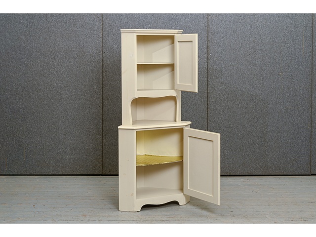 Stūra bufete 402107