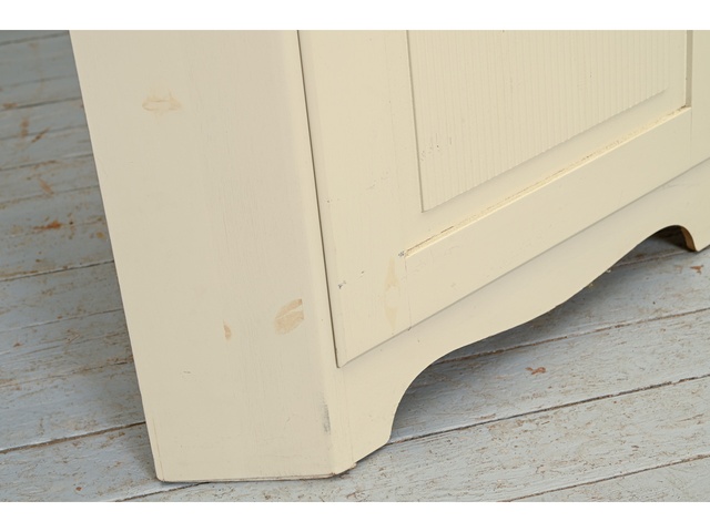 Stūra bufete 402107