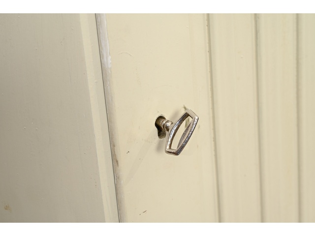 Stūra bufete 402108