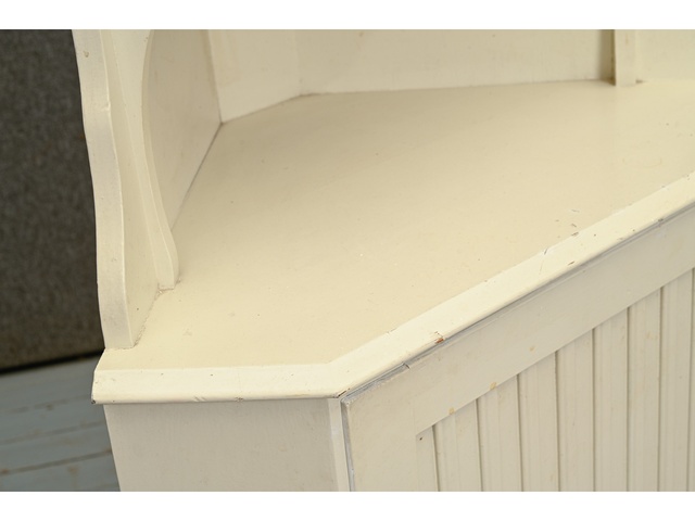 Stūra bufete 402108