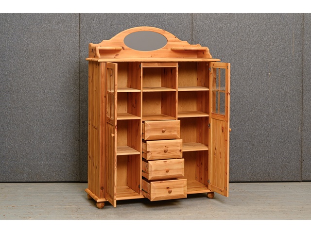 Priedes koka kumode 460142
