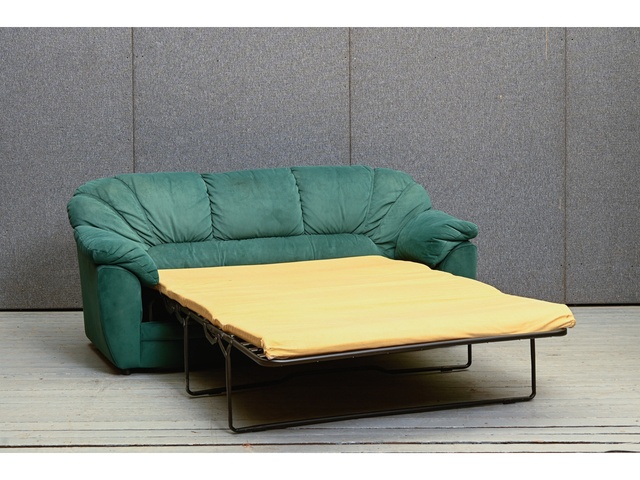 Izvelkams 3vietīgs dīvāns 560039