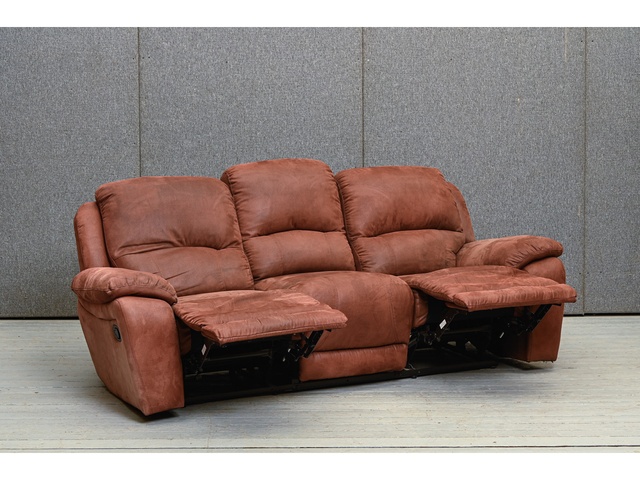 3vietīgs dīvāns ar relax funkciju 560042