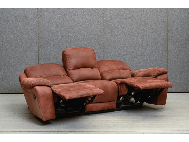 3vietīgs dīvāns ar relax funkciju 560042