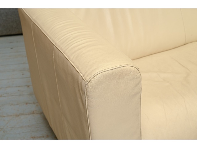 2vietīgs ādas dīvāns 660029