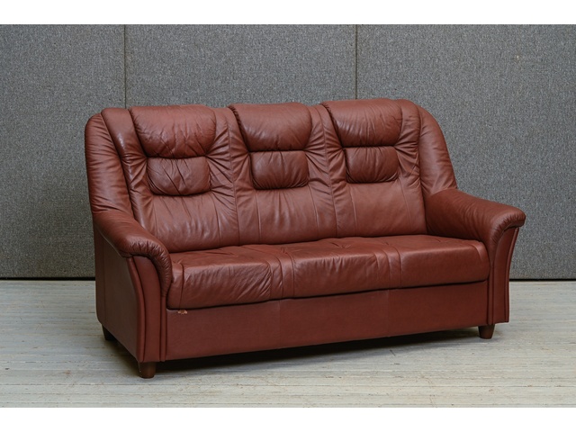 3vietīgs dīvāns 660030