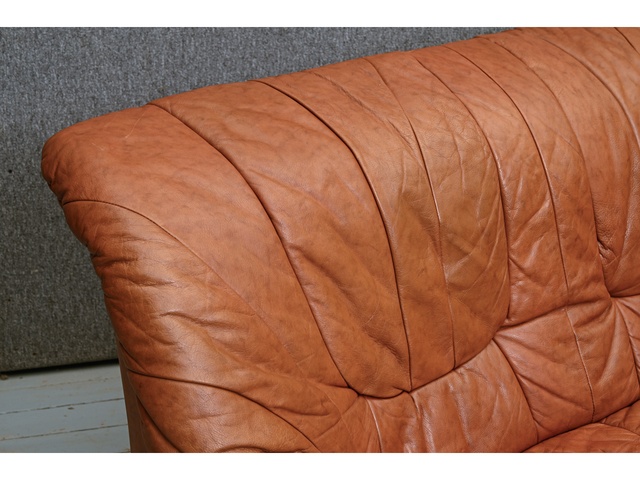 2vietīgs ādas dīvāns 660035