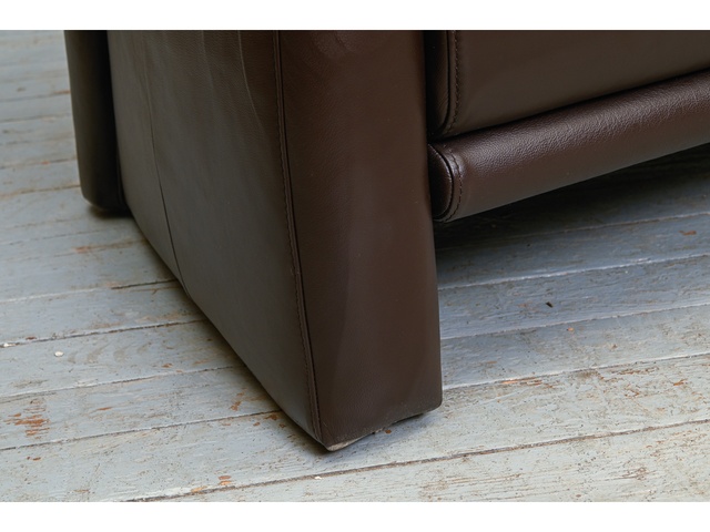 3vietīgs ādas dīvāns 660041