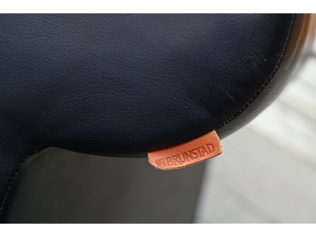 2vietīgs ādas dīvāns 660042