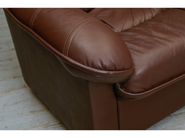 3vietīgs ādas dīvāns 660043