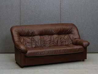 3vietīgs ādas dīvāns 660043