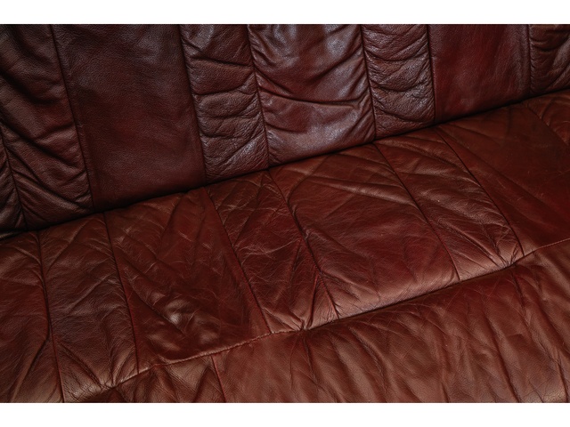 3vietīgs ādas dīvāns 660048