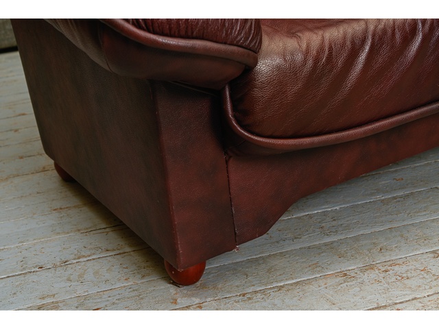 3vietīgs ādas dīvāns 660048