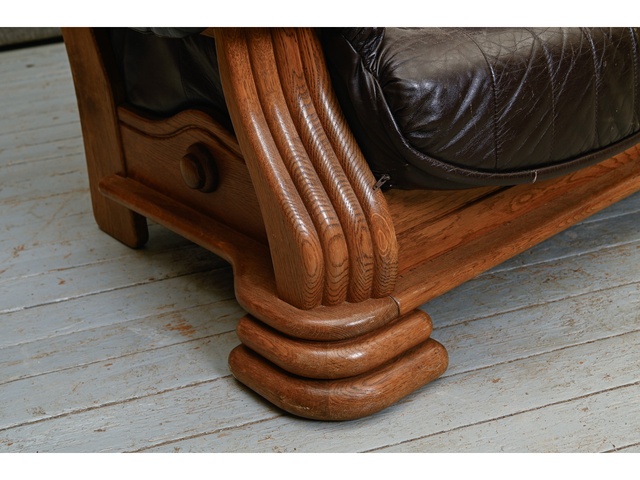 3vietīgs ādas dīvāns 660049