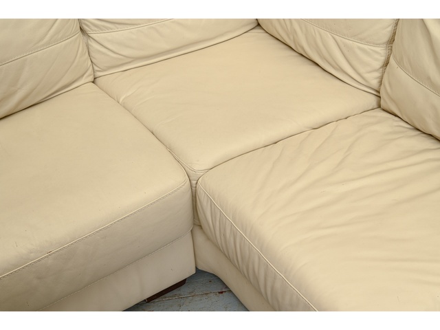 Stūra dīvāns 660050