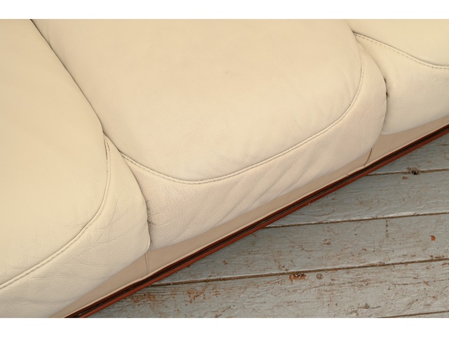 3vietīgs ādas dīvāns 660056