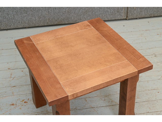 Zemais galdiņš 60x60cm 323003