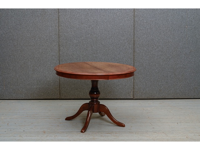 Izvelkams galds Ø109cm 303120