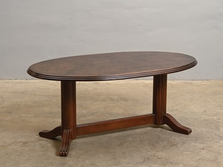 Ovāls galds 305022