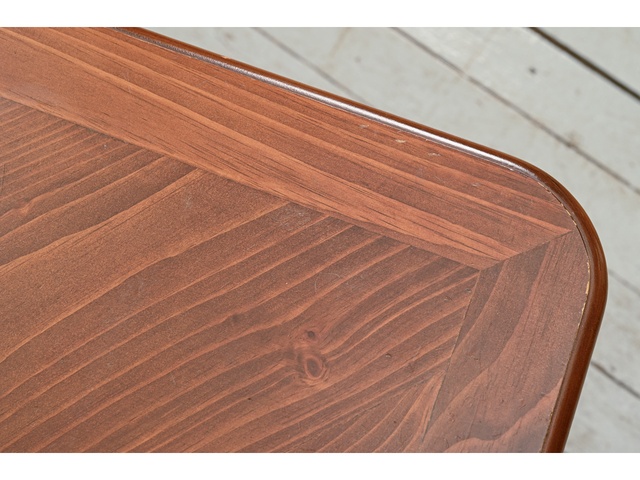 Galda un 6 krēslu komplekts 360121k