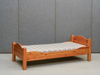 Gulta komplektā ar matraci 90x200cm 823005