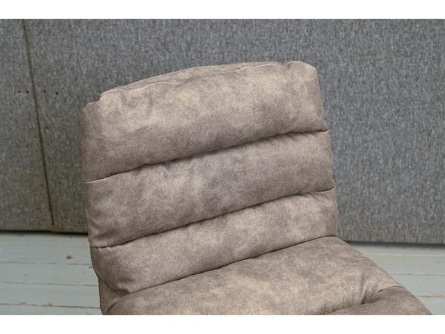 Bāra krēsls 108350