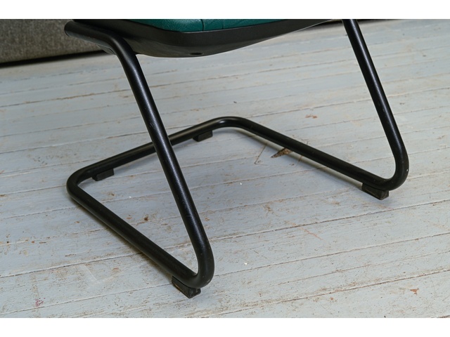 Biroja krēsls 160120