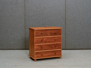 Priedes koka kumode 460124