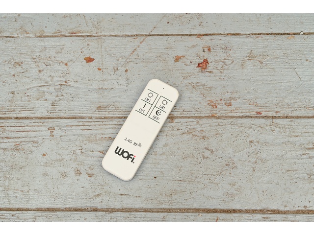 Griestu lampa 708418