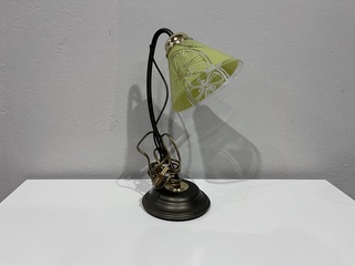 Galda lampa 860098