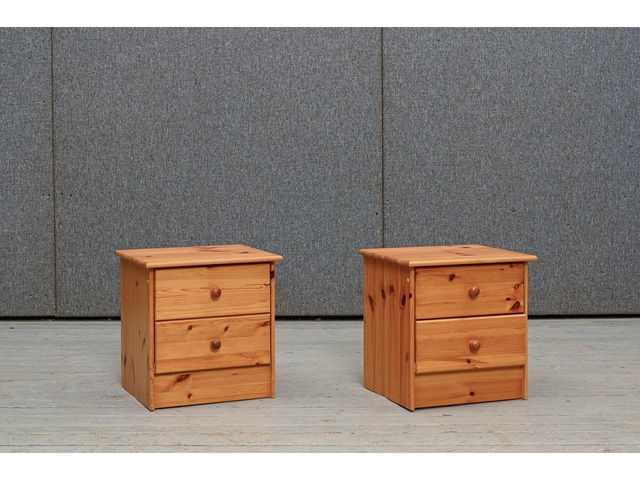 2 naktsskapīšu komplekts 460125k