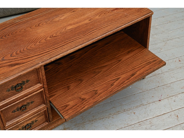 Zems skapītis 460120