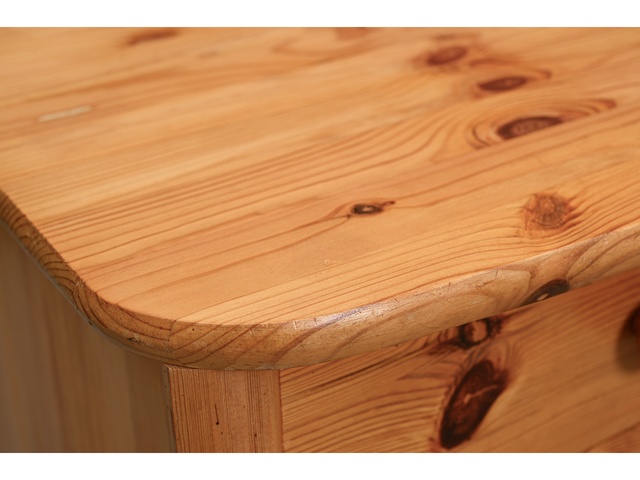 Priedes koka skapītis 460122