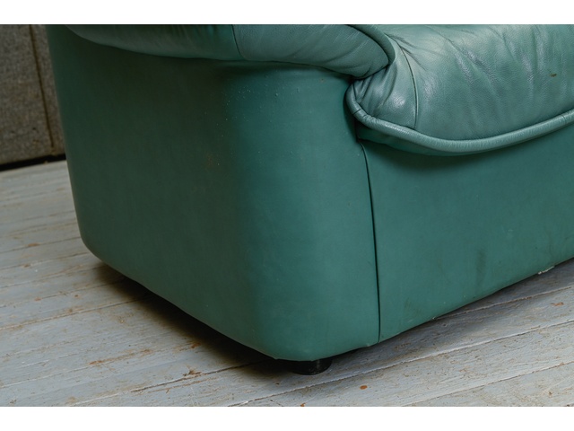 3vietīgs ādas dīvāns 660046